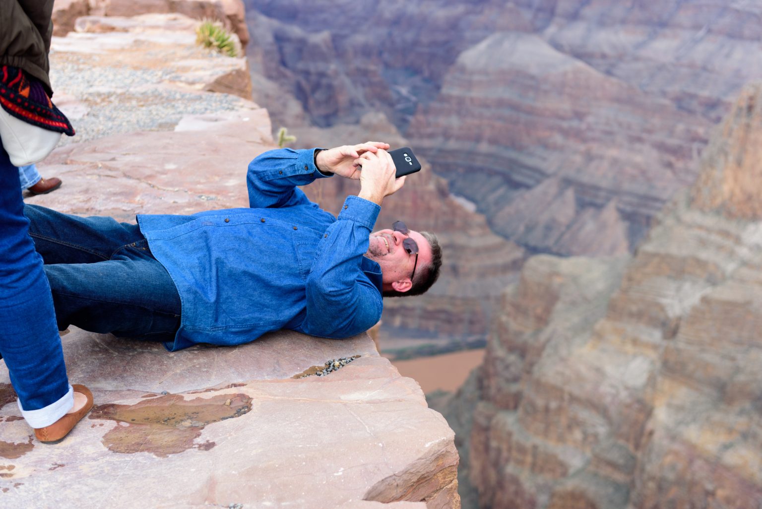 Revealed These Are The Worlds Most Dangerous Selfie Hotspots Travel